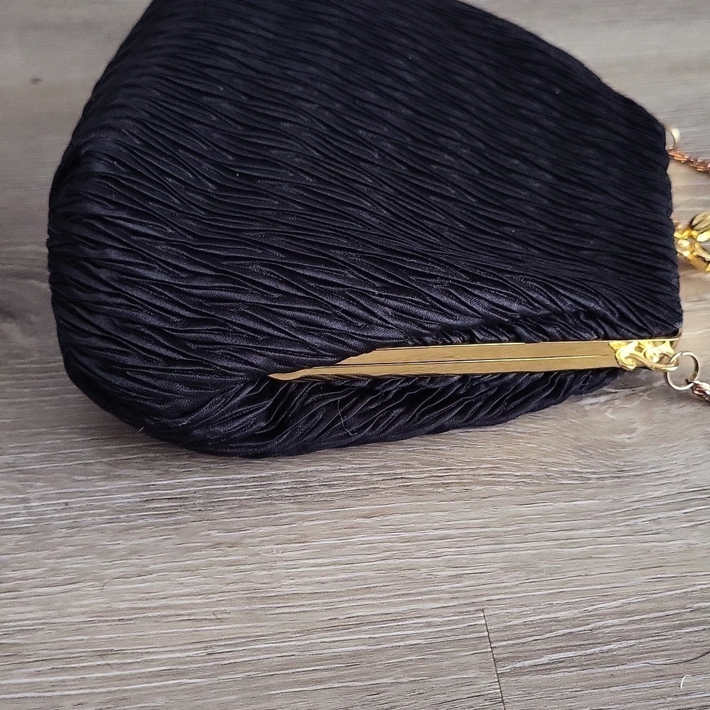 Goldco Vintage Black Pleated Evening Bag - Picture 10 of 11